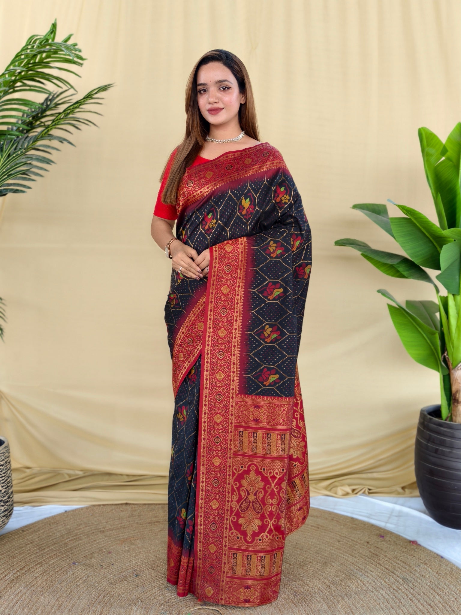Mameraa Sarees Black Silk Saree Featuring Elegant Traditional Motifs All Over The Saree With Contrast Blouse-Black - Dista