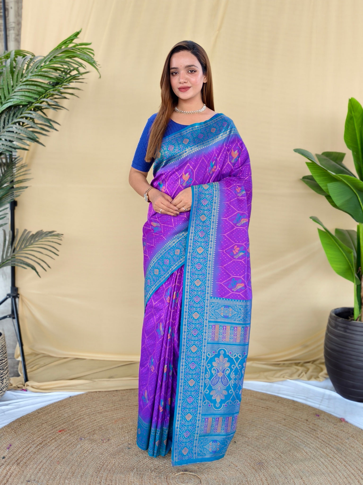 Mameraa Sarees Purple Silk Saree Featuring Elegant Traditional Motifs All Over The Saree With Contrast Blouse-Purple - Dista