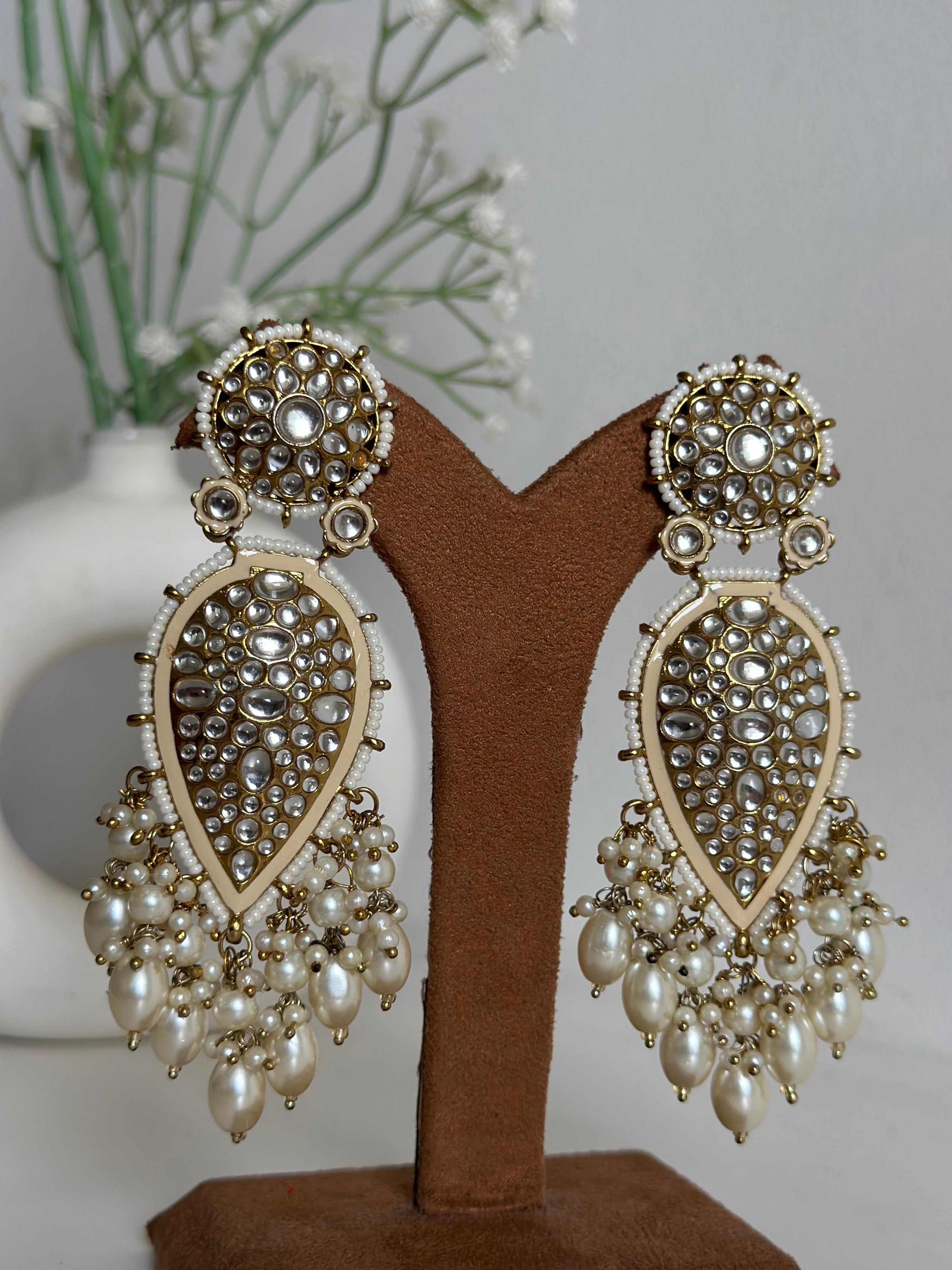 Beige Kundan Drop Earrings By House of Ree - Distacart