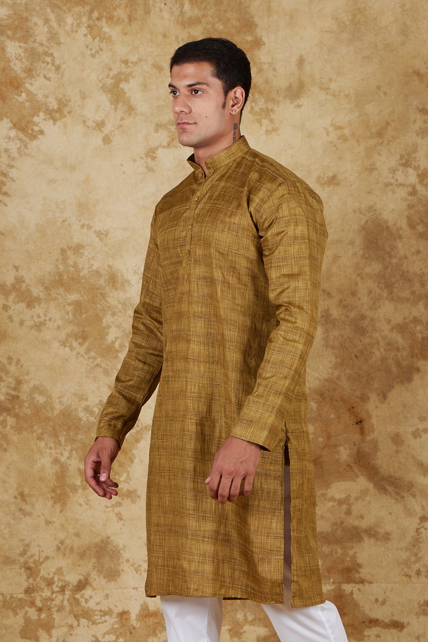 Bluesaanchi Men's Mustard Textured Kurta Set - Distacart