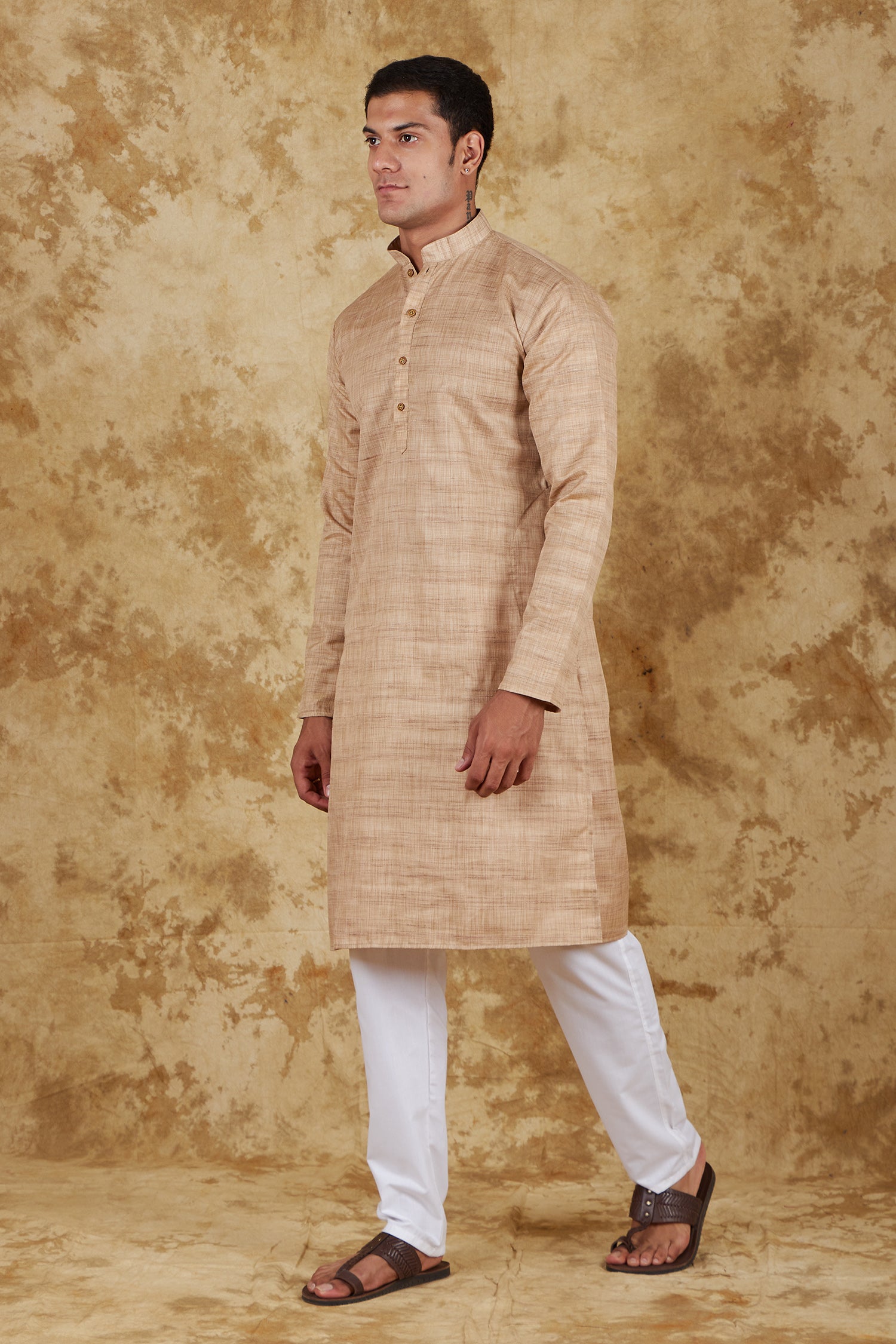Bluesaanchi Men's Dark Cream Textured Kurta Set - Distacart