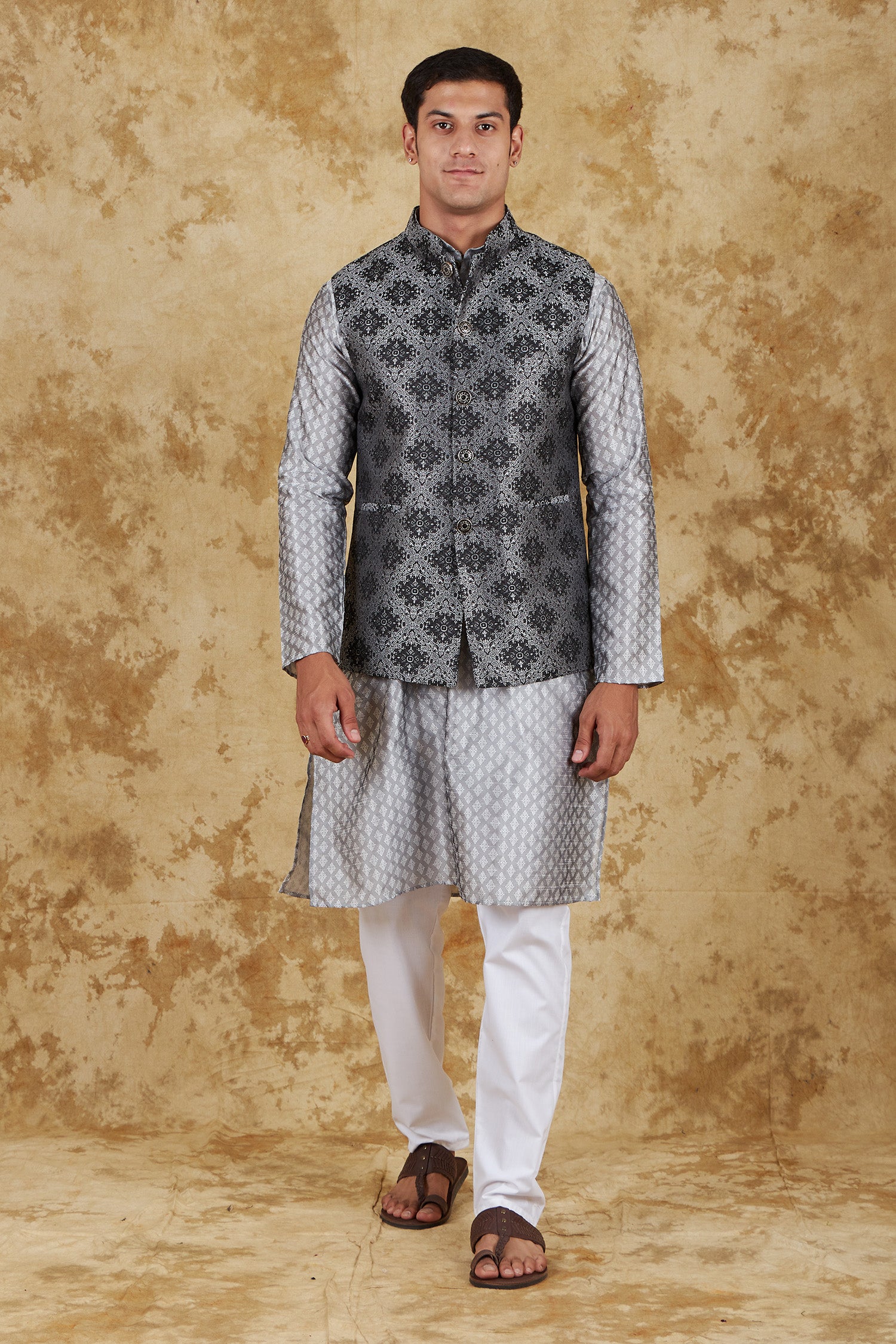 Bluesaanchi Men's Jacquard Grey Waistcoat Kurta Pajama Set - Distacart