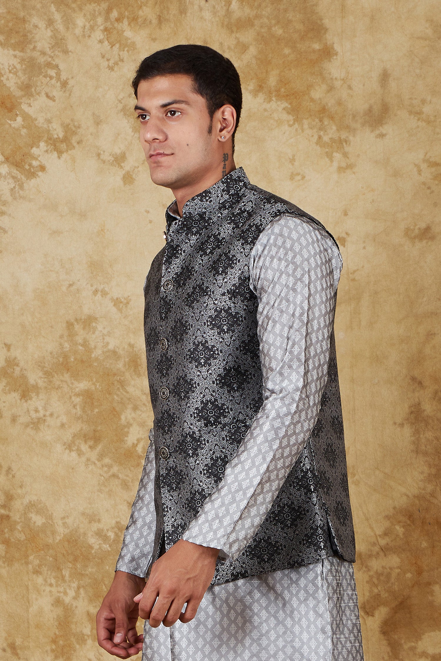 Bluesaanchi Men's Jacquard Grey Waistcoat - Distacart