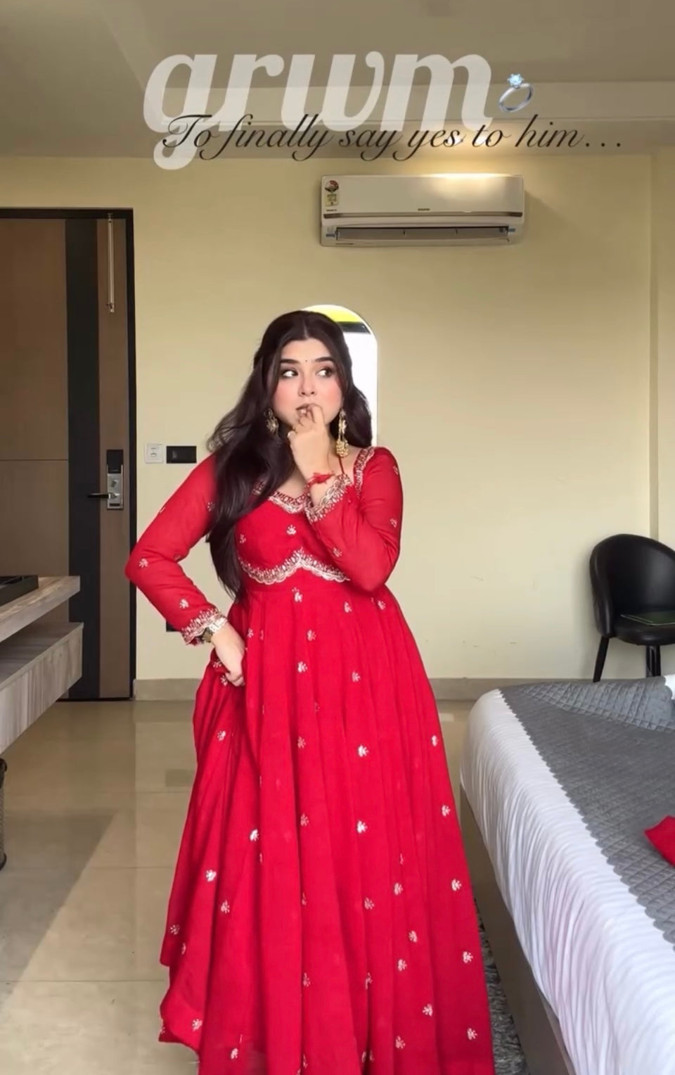 Yash Enterprise Red Havy Foux Goargate Party Wear Ebroidery Suit Set