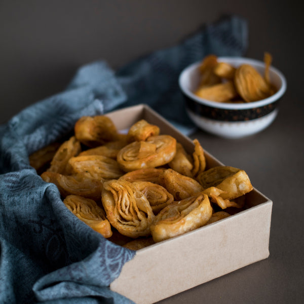 Almond House Khara Khaja - Distacart