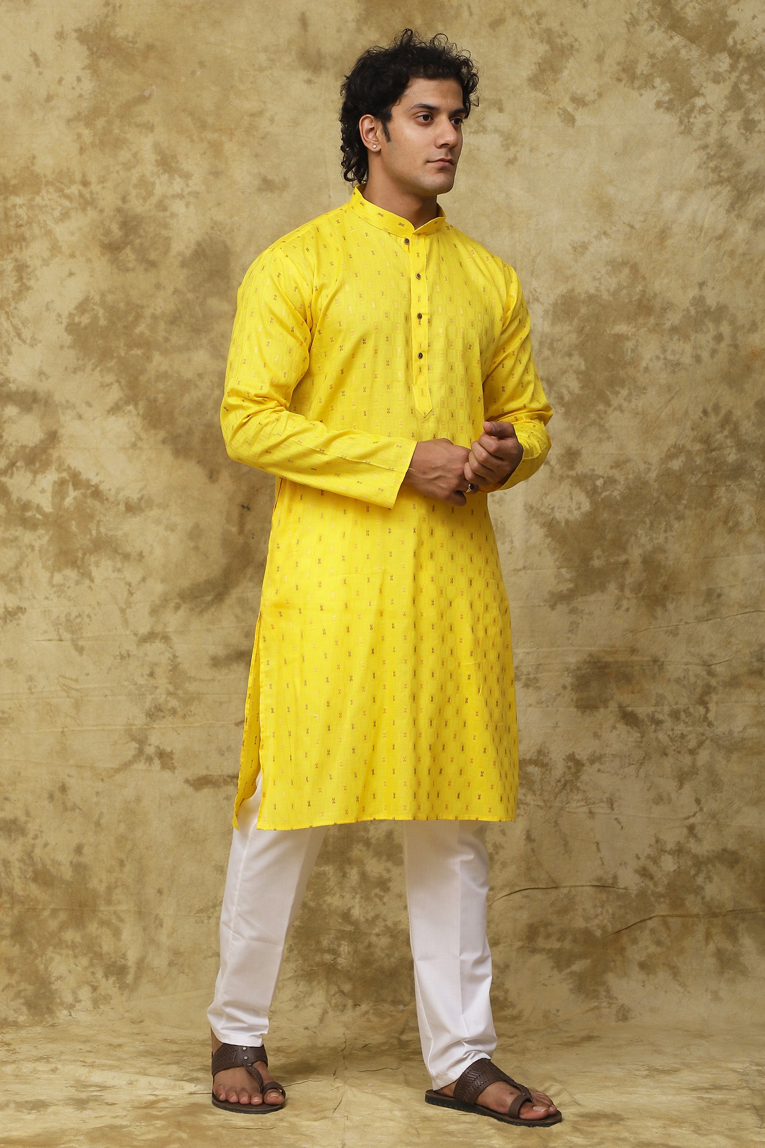 Bluesaanchi Men's Cotton Embroidered Kurta Set - Yellow Boota