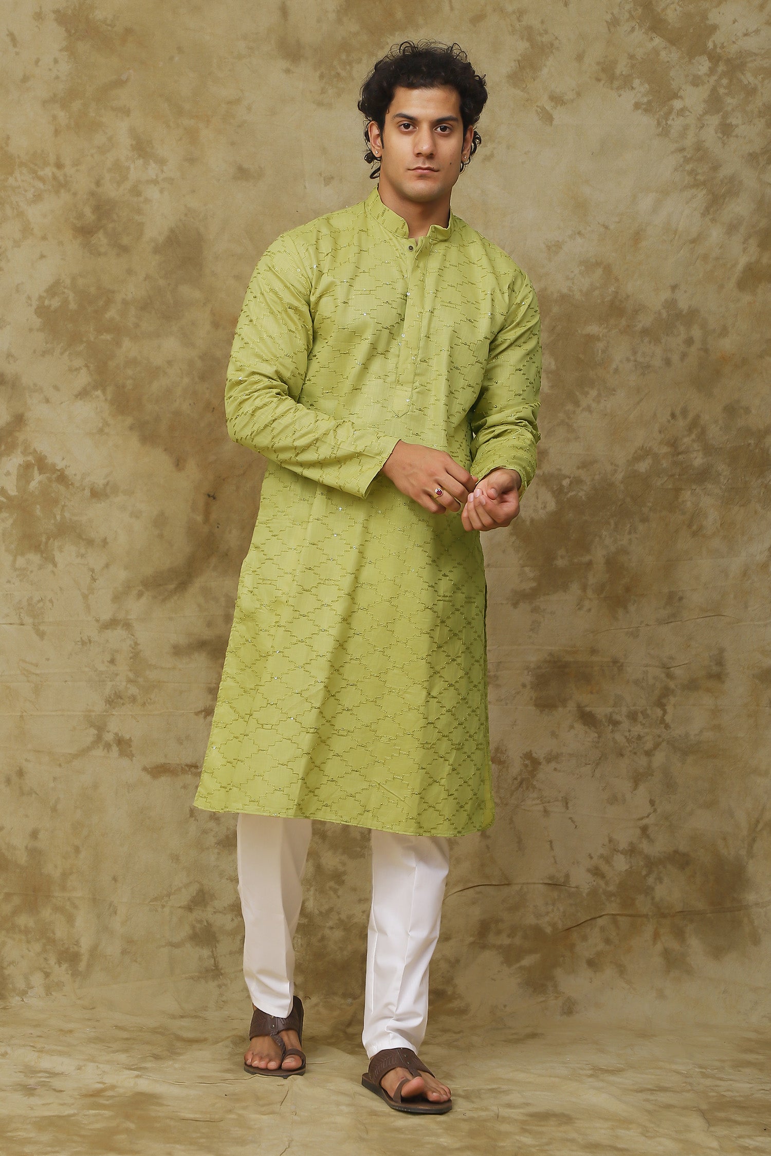 Bluesaanchi Men's Mehendi Brick Zigzag Embroidered Kurta Set - Distacart