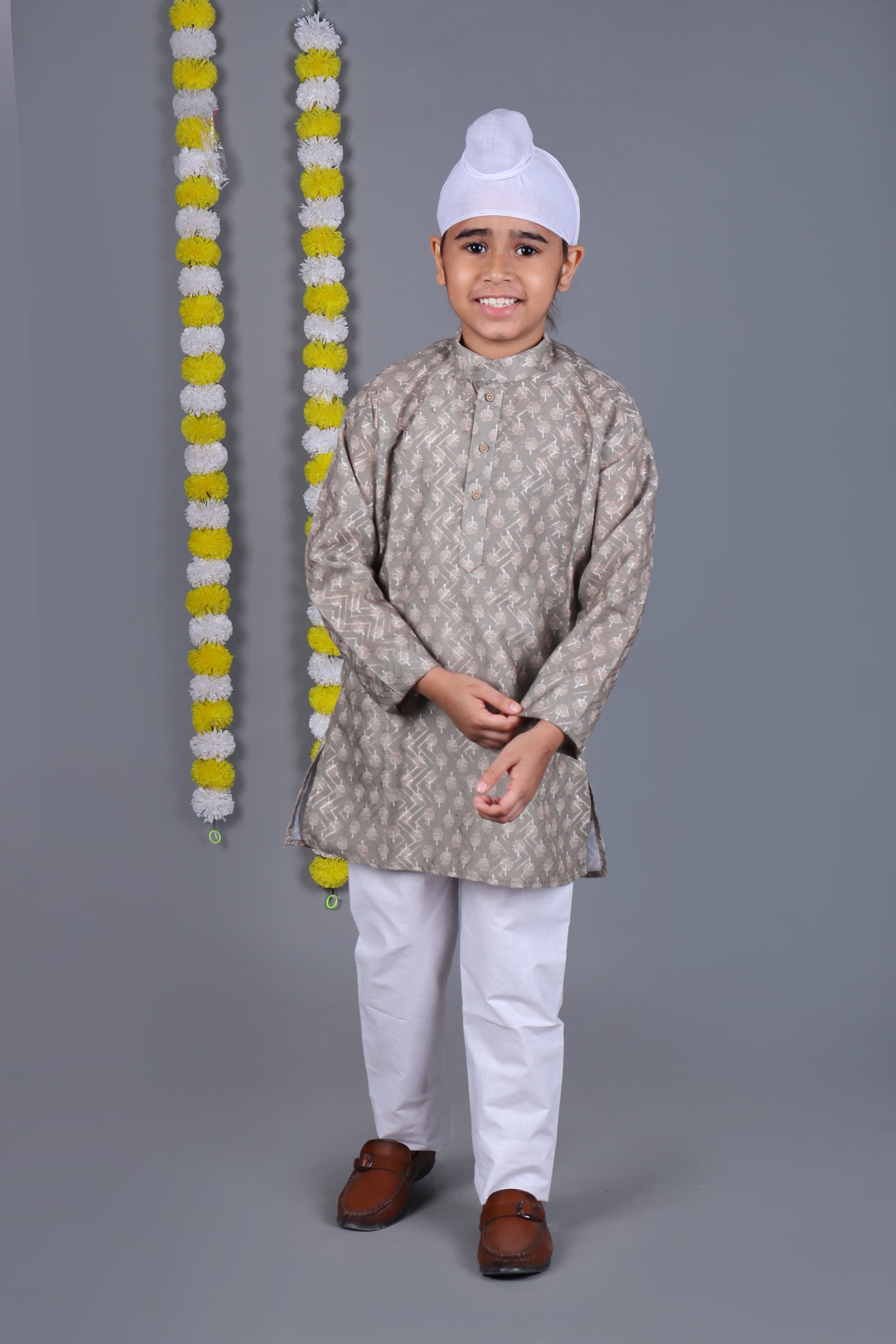 Bluesaanchi Grey Printed Kurta Set – Elegant & Classic for Your Little One - Distacart