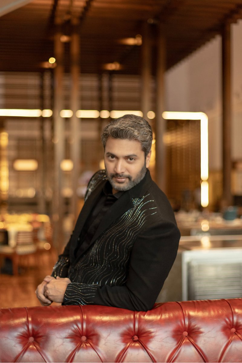 Alish - Embroidered Blazer - Distacart