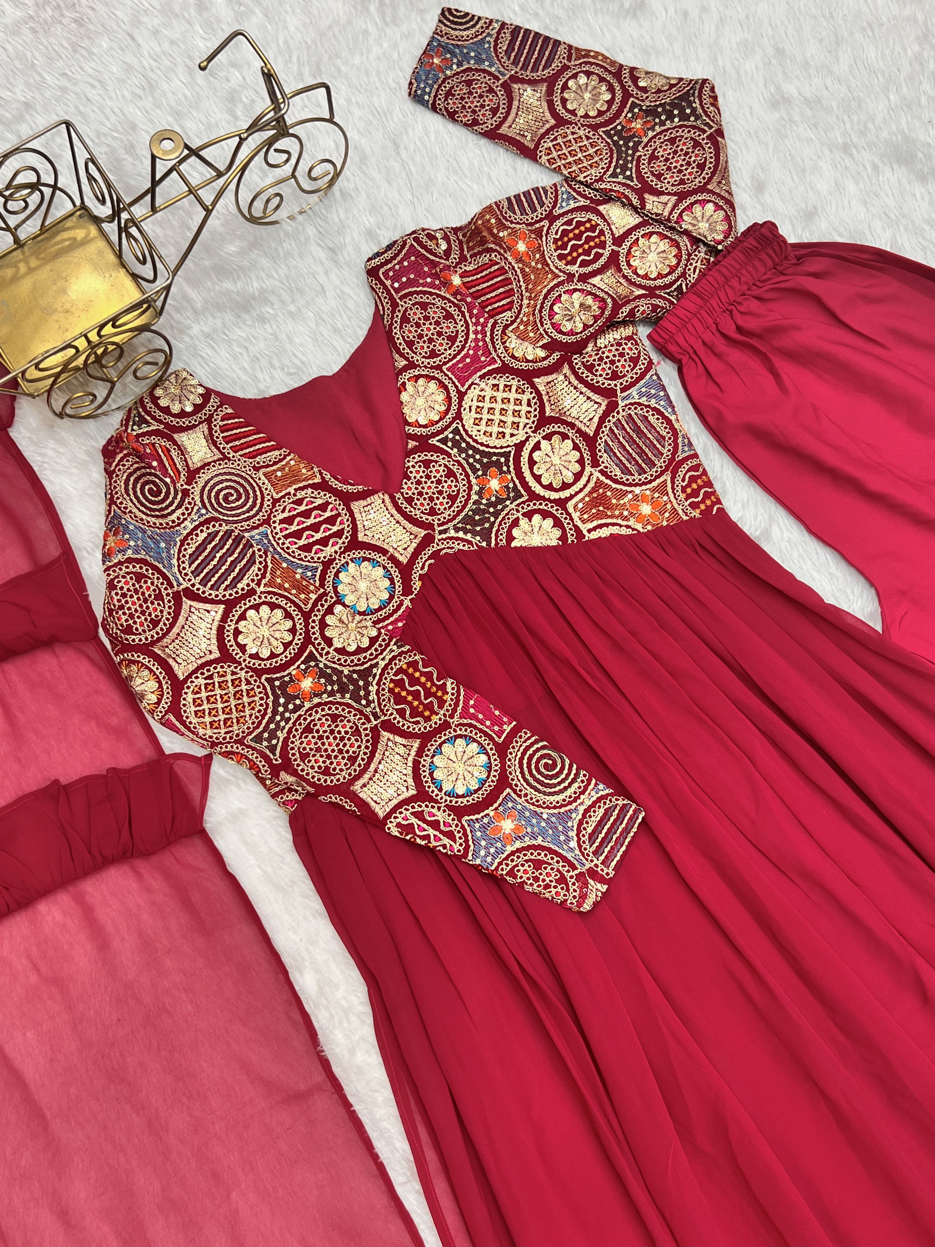 Lorenvalley Fashion Red Heavy Soft Georgette With Embroidered Work Fully Flared Anarkali Pant With Dupatta Set - Red - Distacart