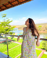 Thumbnail for trueBrowns Grey Overall Floral Block Print Cotton Sleeveless Flared Kurta Pant Set - Distacart