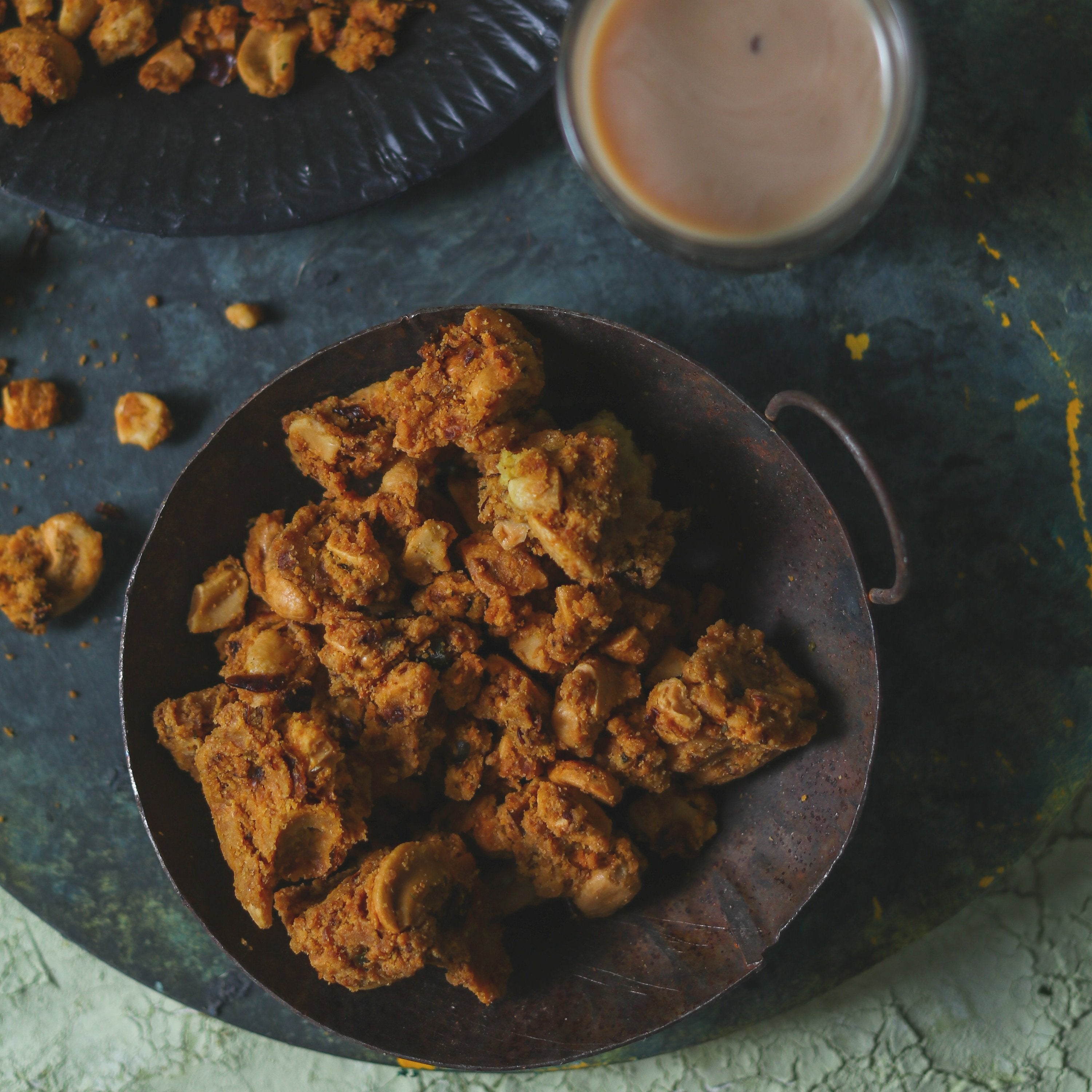 Almond House Kaju Pakodi - Distacart