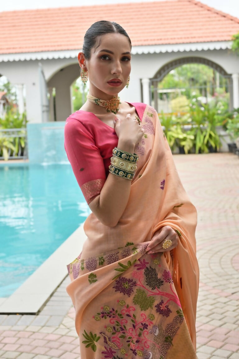 Vishnu Weaves Women's Peach Muga Cotton Thread Weaving Saree with Blouse