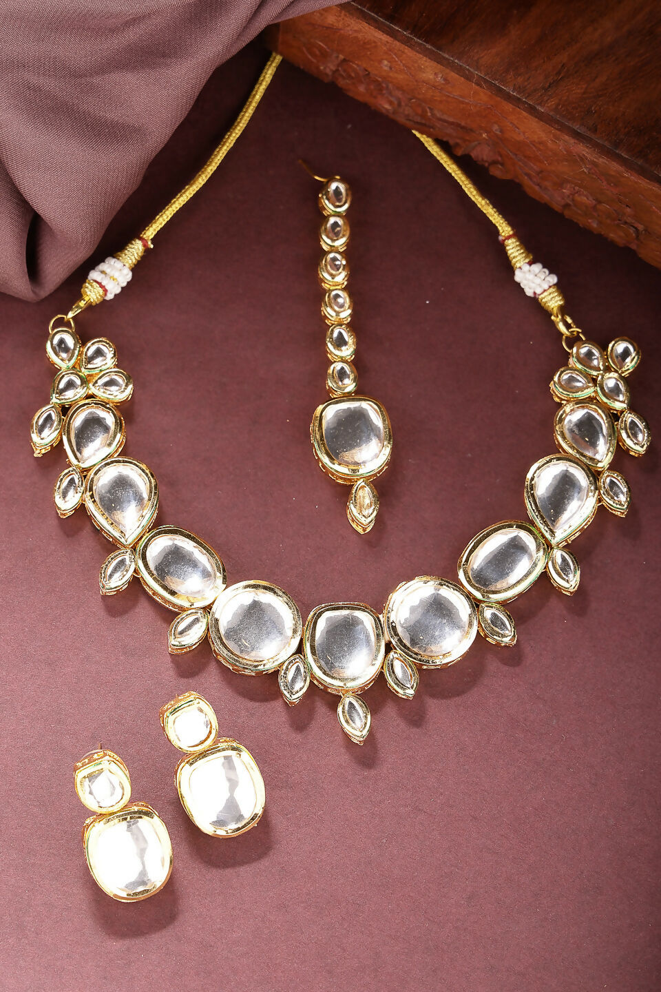 NVR Women's Gold Kundan-Studded Necklace and Earrings with Mang Tikka - Distacart