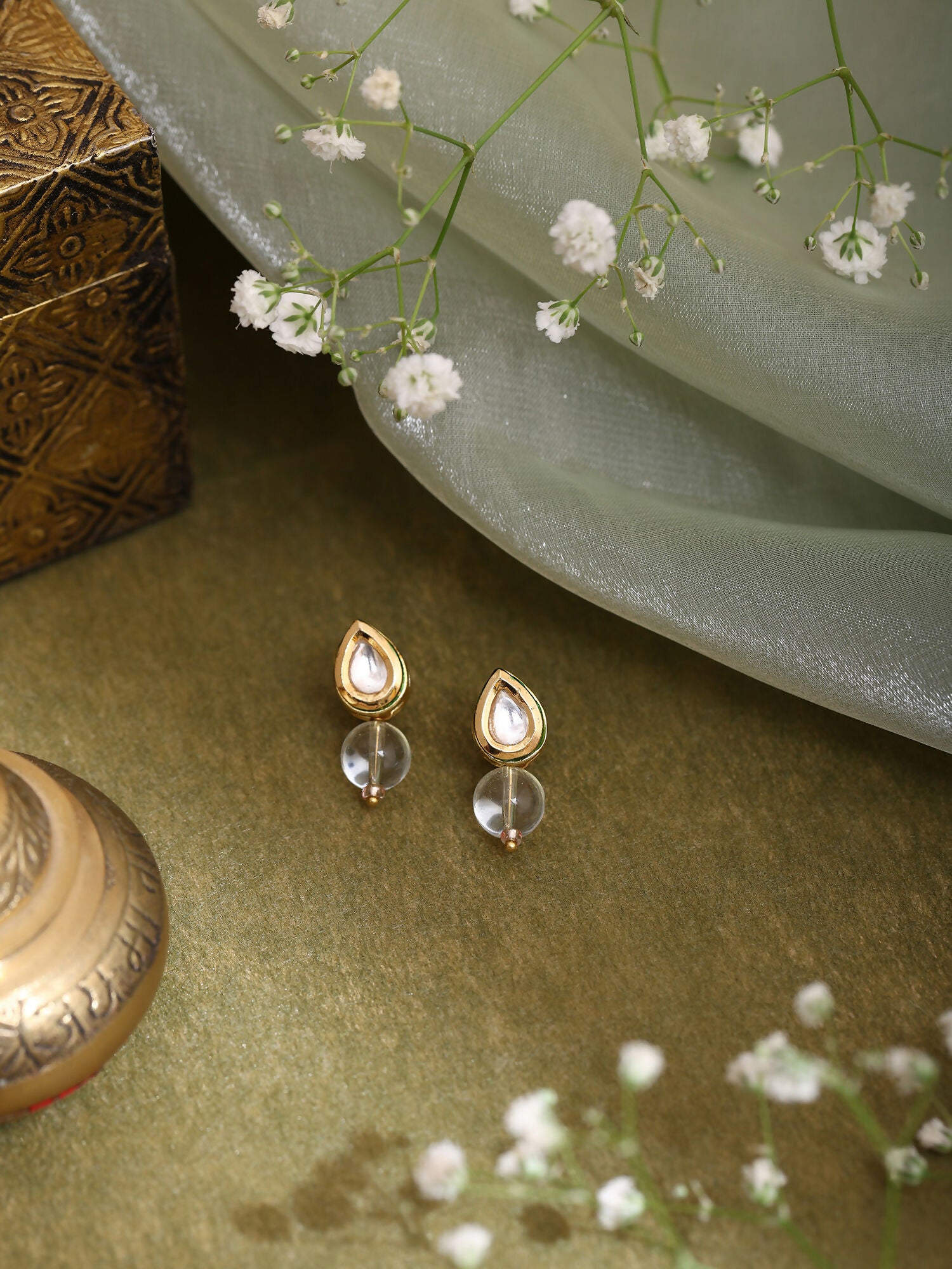 Ruby Raang White Clear Quartz Kundan Studs