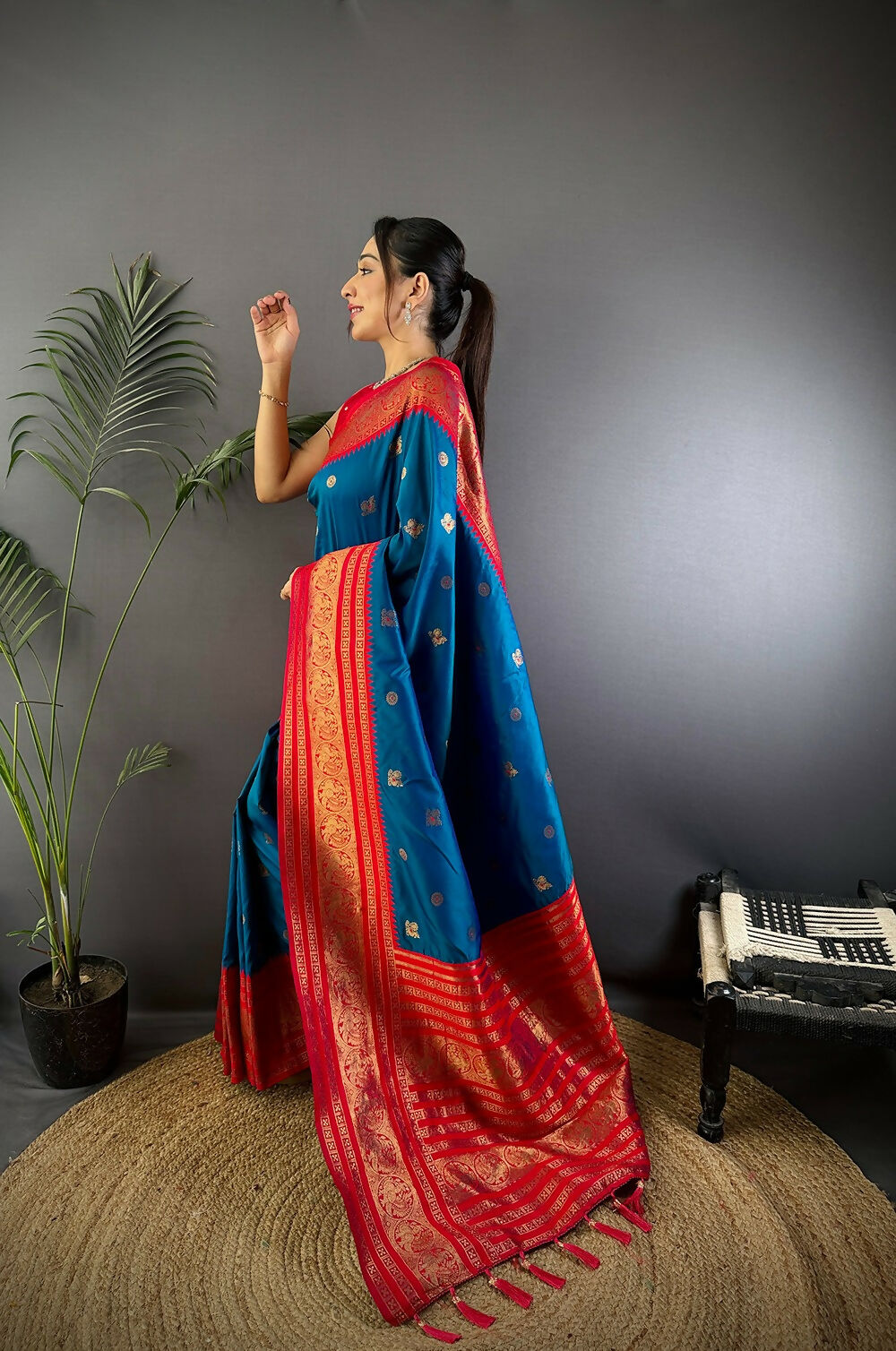 Joban Fashion Banarasi Royal Blue Woven Soft Silk Saree
