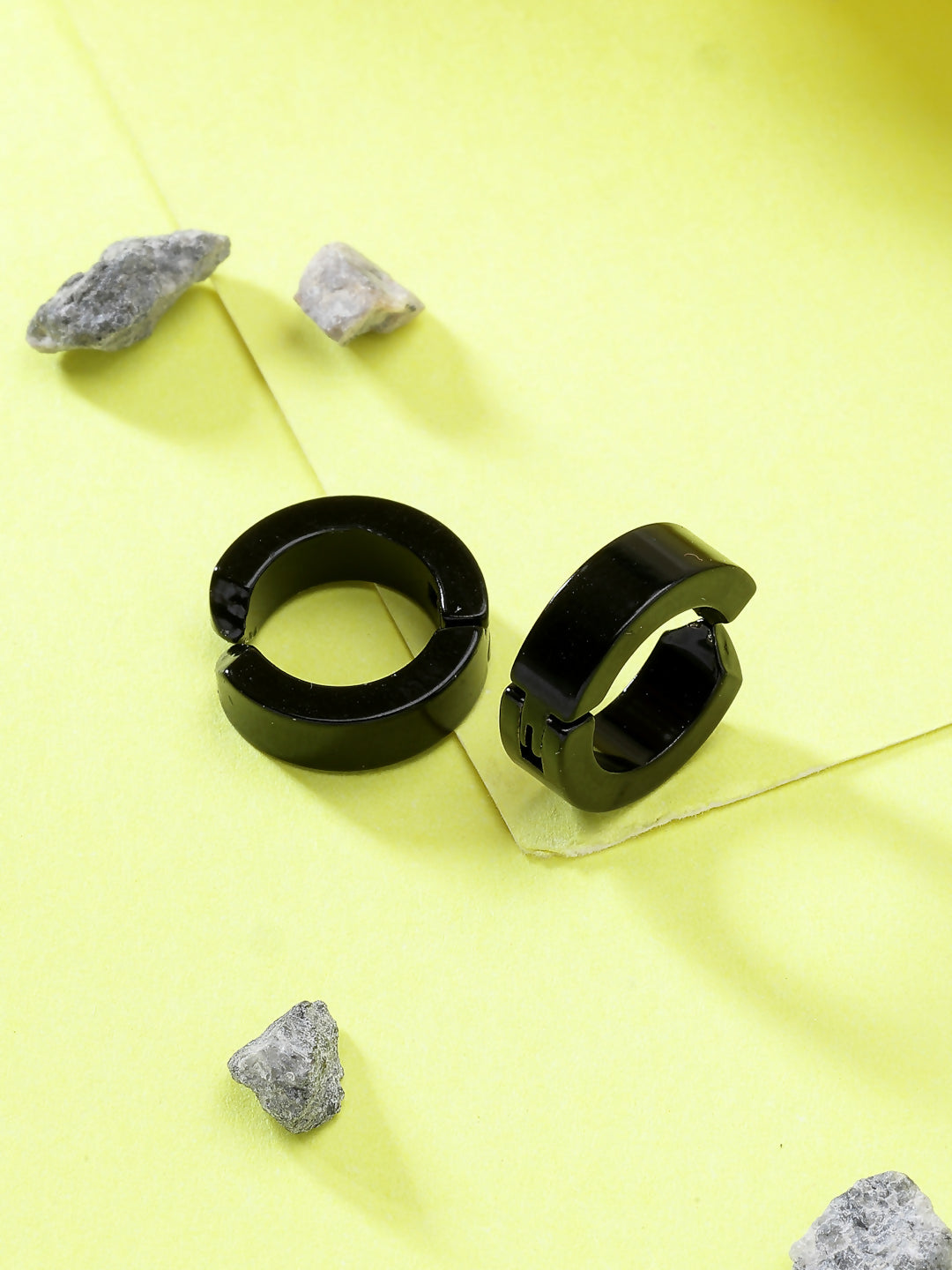 NVR Men's Black Rhodium-Plated Stainless Steel Hoop Earrings - Distacart