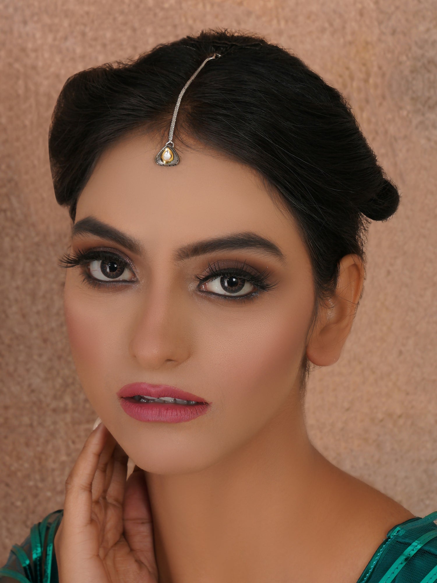 Dual Tone Kundan Maang Tikka (silver) - Ruby Raang - Distacart