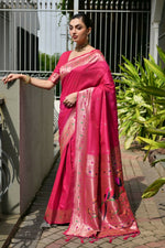 Thumbnail for Vishnu Weaves Women's Pink Paithani Silk Zari Woven Saree with Blouse