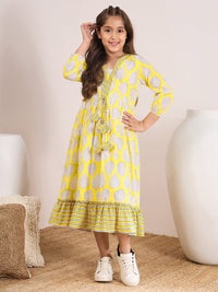Thumbnail for Girls Yellow Floral Print A-Line Midi Dress for Kids - Mini Marvels - Distacart