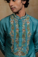 Thumbnail for Falling Raw Silk Green Paisley Zari Kurta Set By Hilo Design