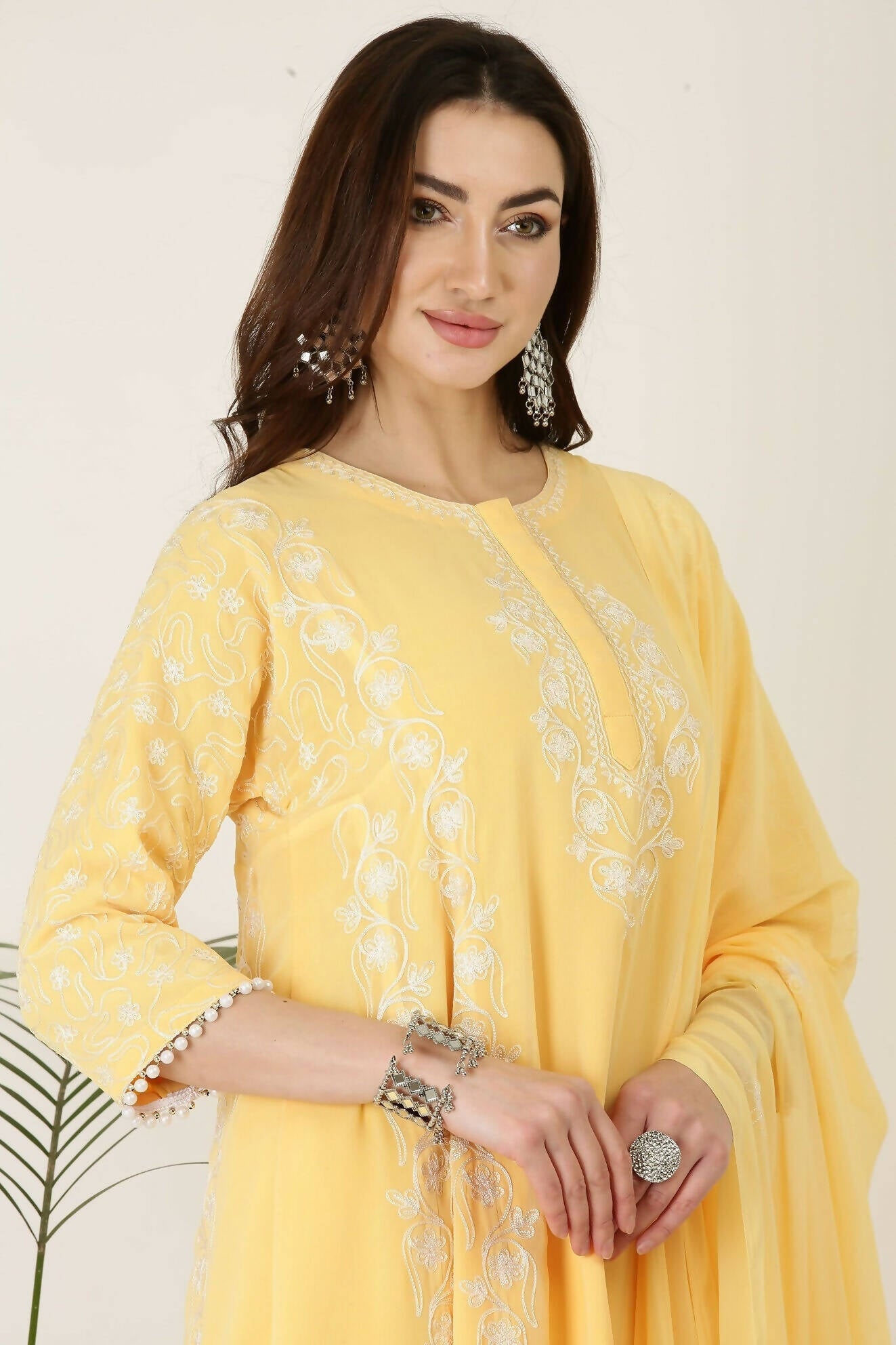 Joban Fashion Yellow&White Georgette Kurta Set