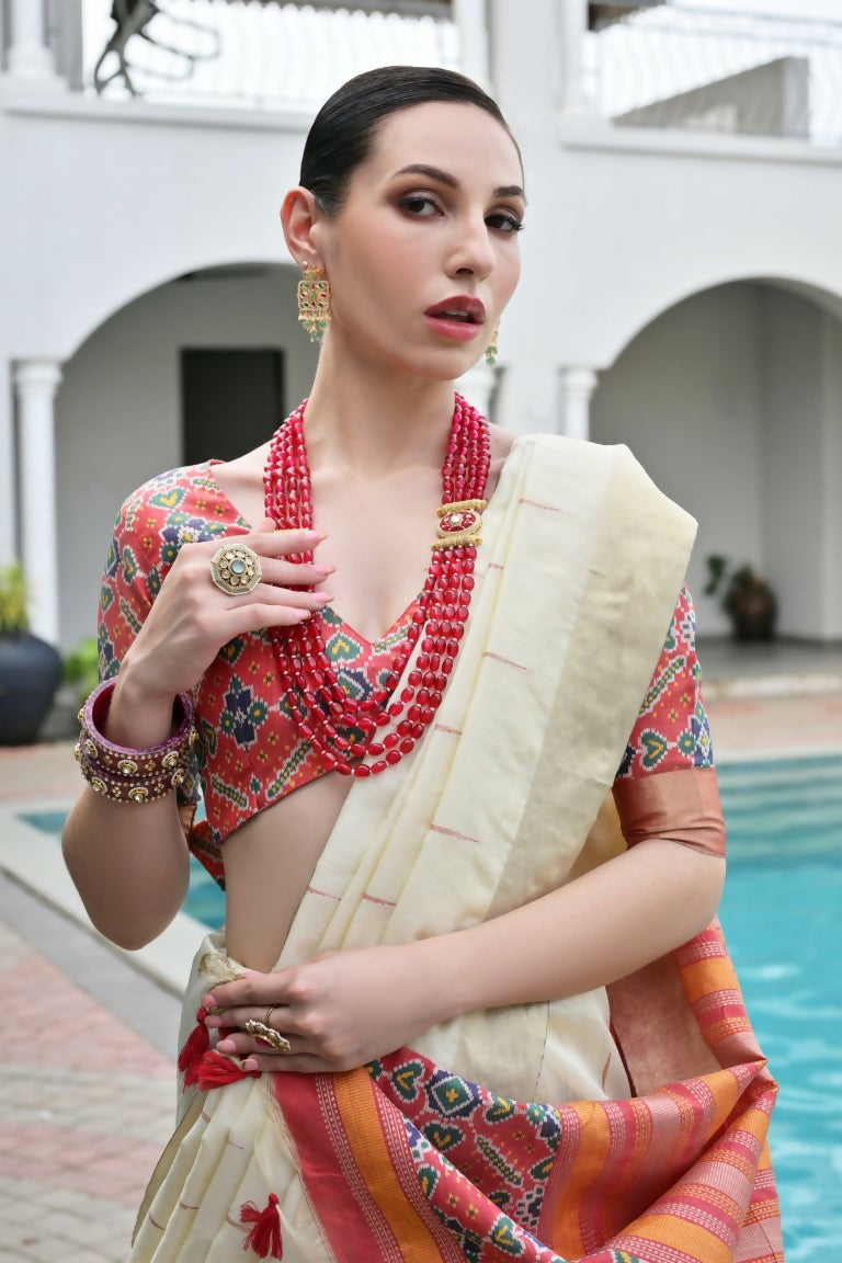 Vishnu Weaves Women's Cream Raw Silk Patola Zari Woven Saree with Blouse