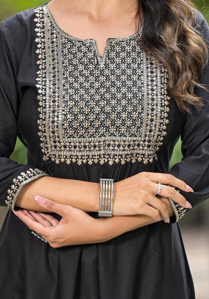Juniper Women's Black Solid Rayon Kurta With Zari & Sequins - Distacart