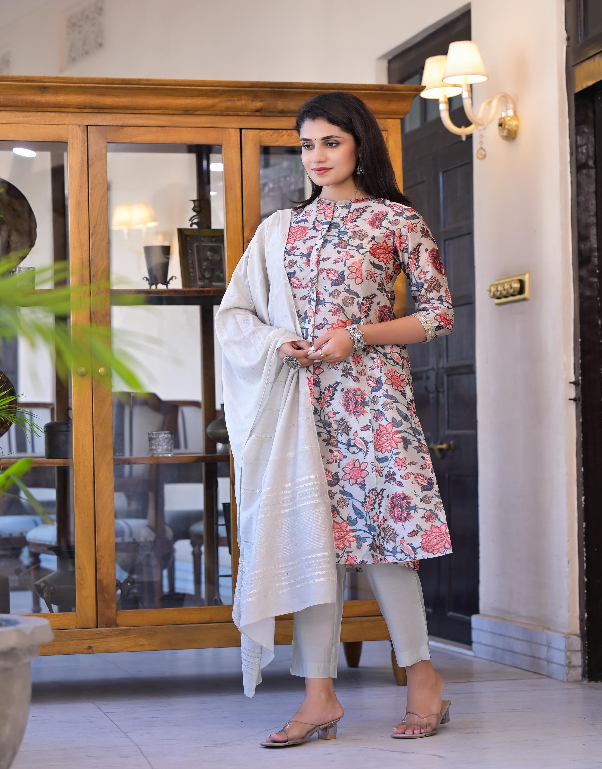 Juniper Women's Off White Floral Printed Silk Kurta Set With Sequins - Distacart
