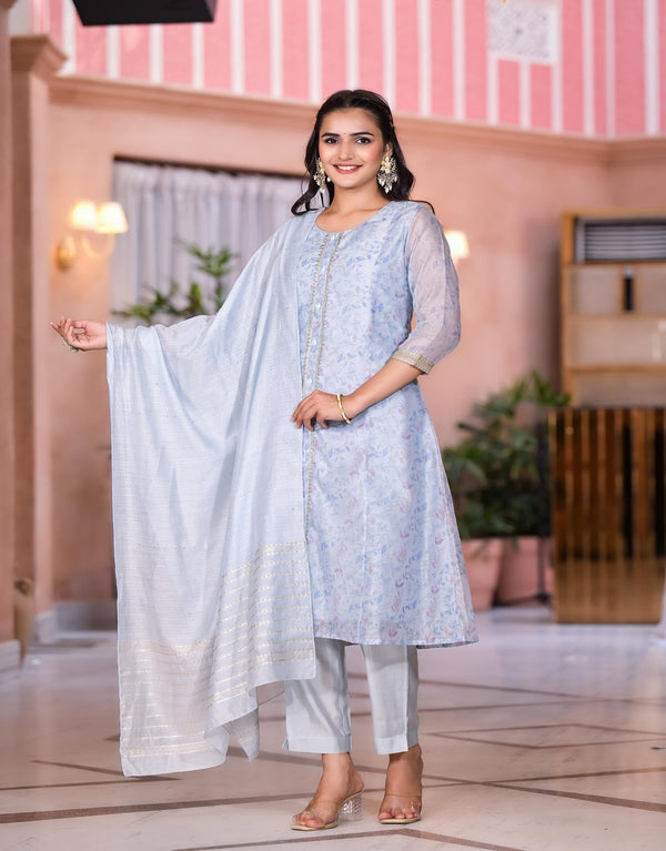 Juniper Women's Grey Floral Printed Chanderi Kurta Set With Lace & Buttons - Distacart