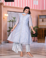 Thumbnail for Juniper Women's Grey Floral Printed Chanderi Kurta Set With Lace & Buttons - Distacart
