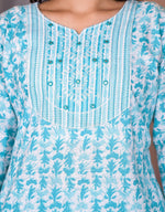 Thumbnail for Juniper Women's Rama Green Floral Printed Cotton Kurta Set With Mirror & Thread Work - Distacart