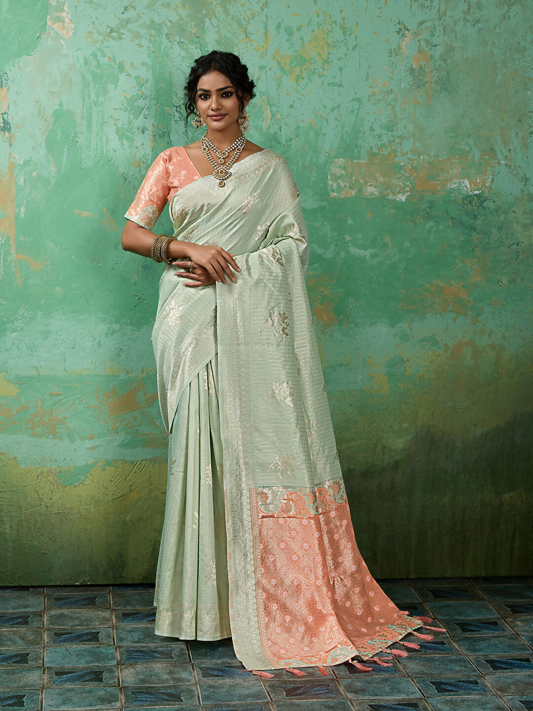 Shree Shyam Fashion Rama Green Linen Cotton Saree - Dista