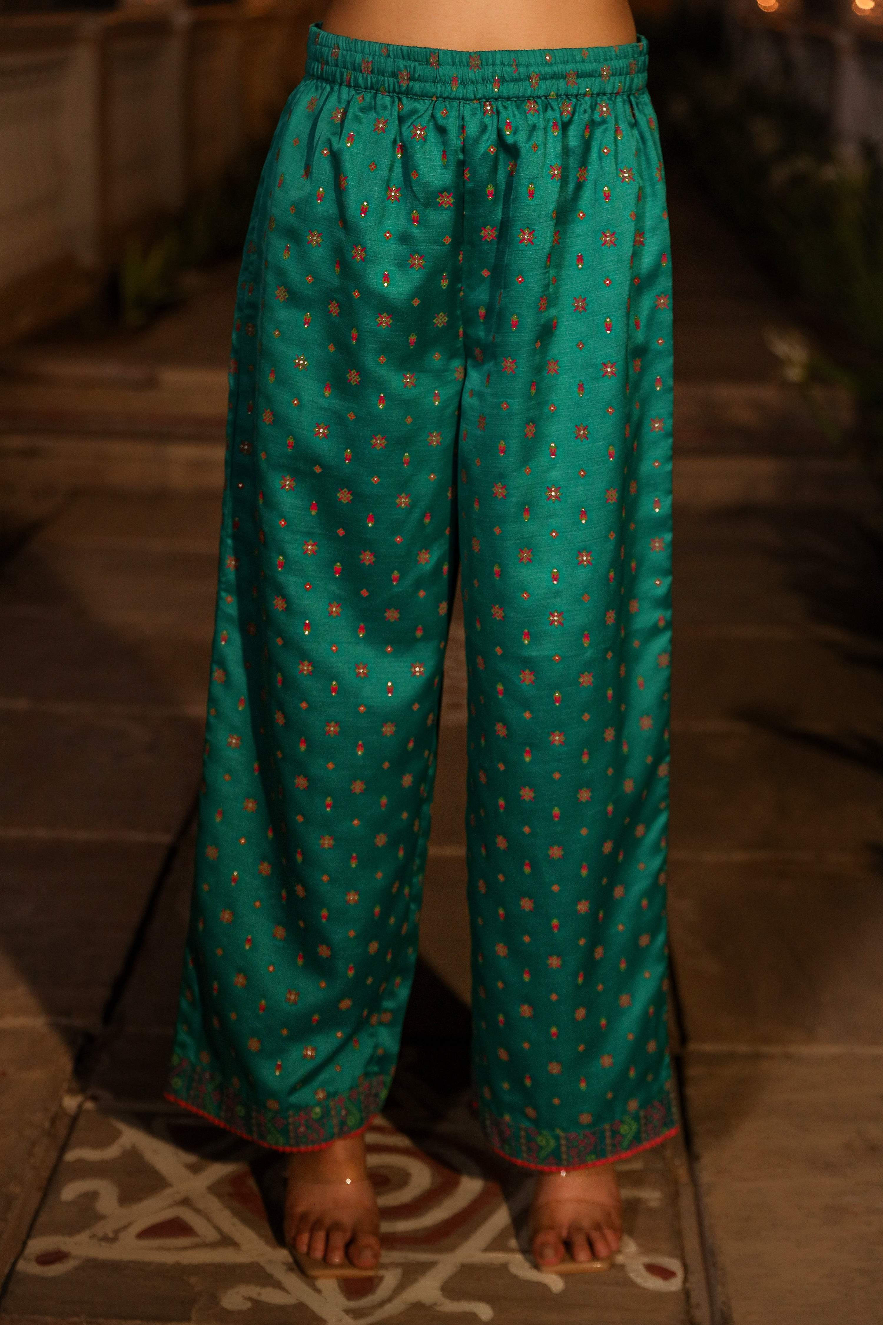Juniper Women's Sea Green Ethnic Motif Printed Slub Satin Kurta Pant And Chiffon Dupatta Set With Buttons & Lace - Distacart