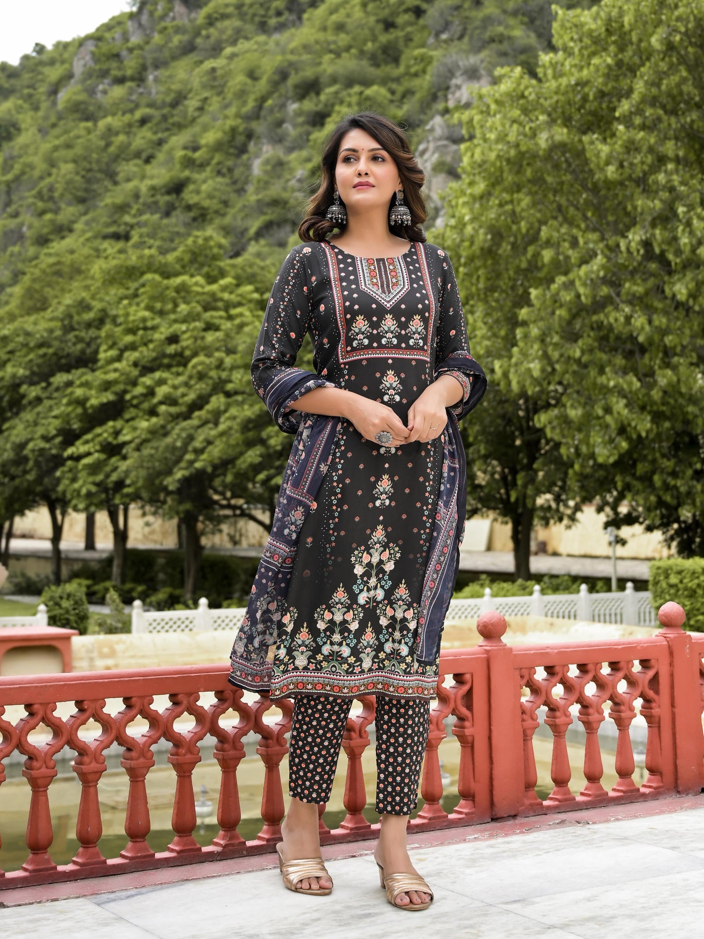 Juniper Women's Black Viscose Rayon Printed Kurta Set - Distacart