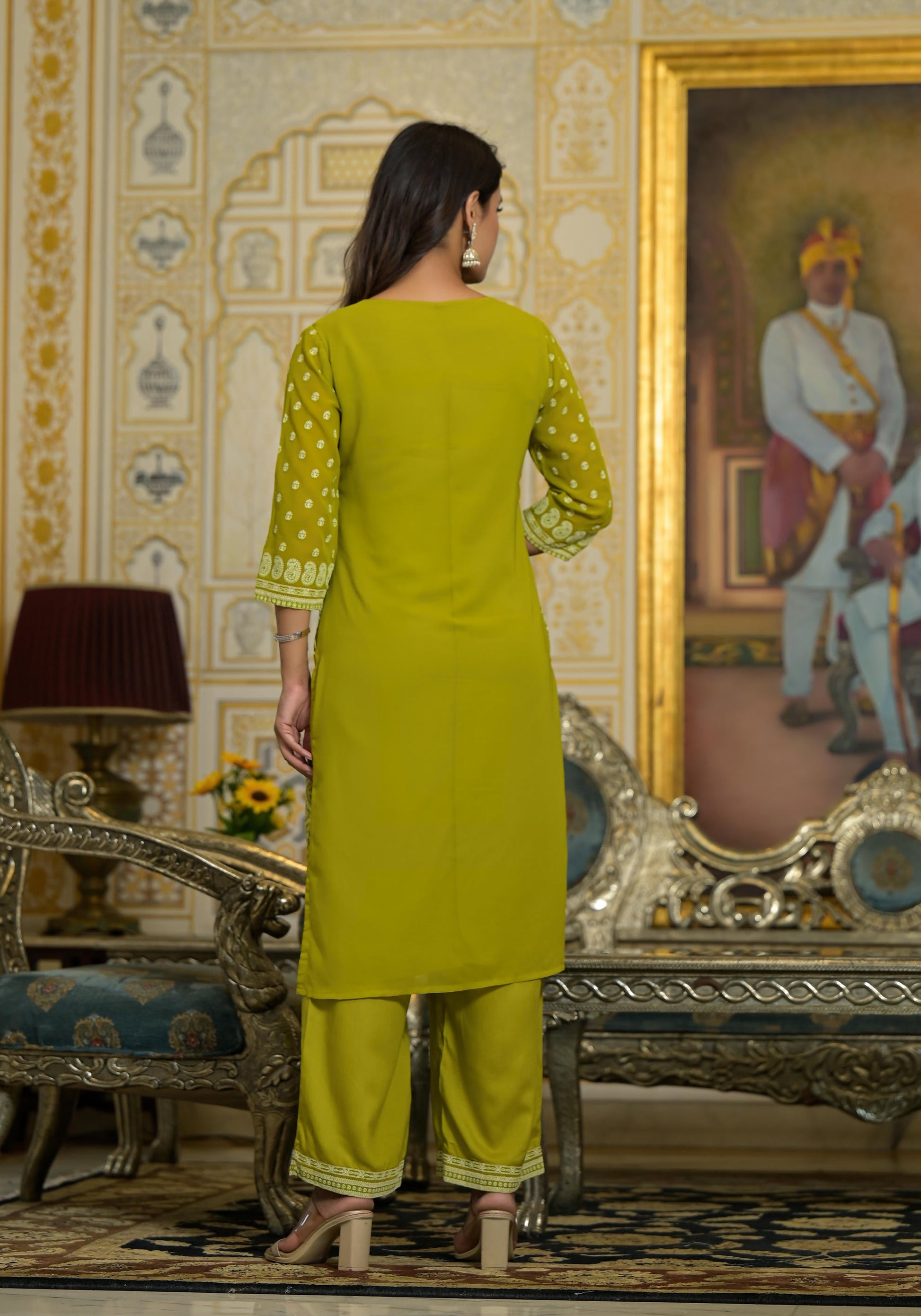 Juniper Women's Green Georgette Embroidered Kurta Set - Distacart
