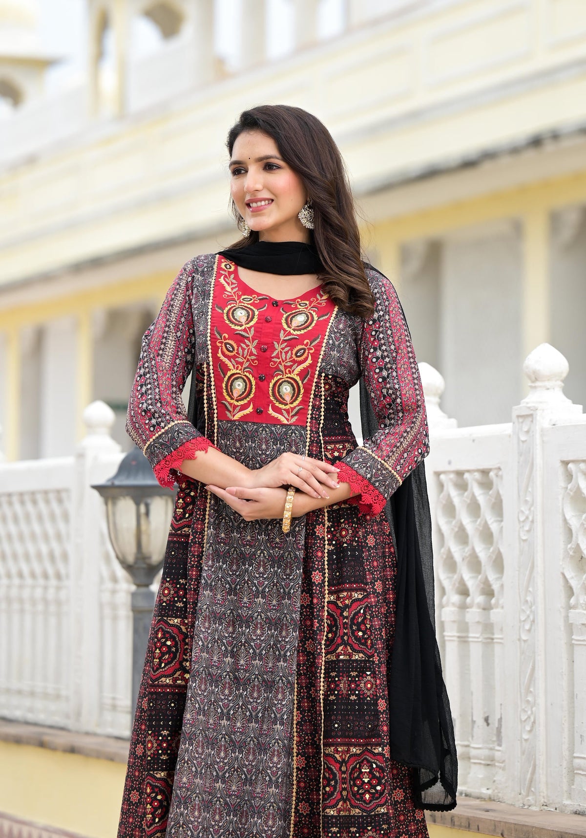 Juniper Women's Black Silk Blend Printed Kurta Set - Distacart