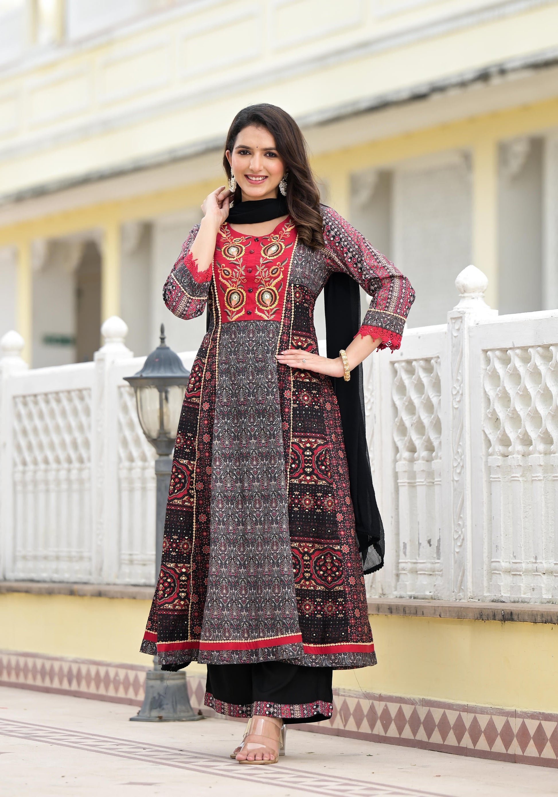 Juniper Women's Black Silk Blend Printed Kurta Set - Distacart