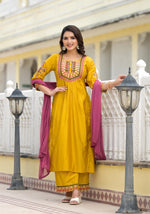 Thumbnail for Juniper Women's Yellow Cotton Blend Solid Kurta Set - Distacart