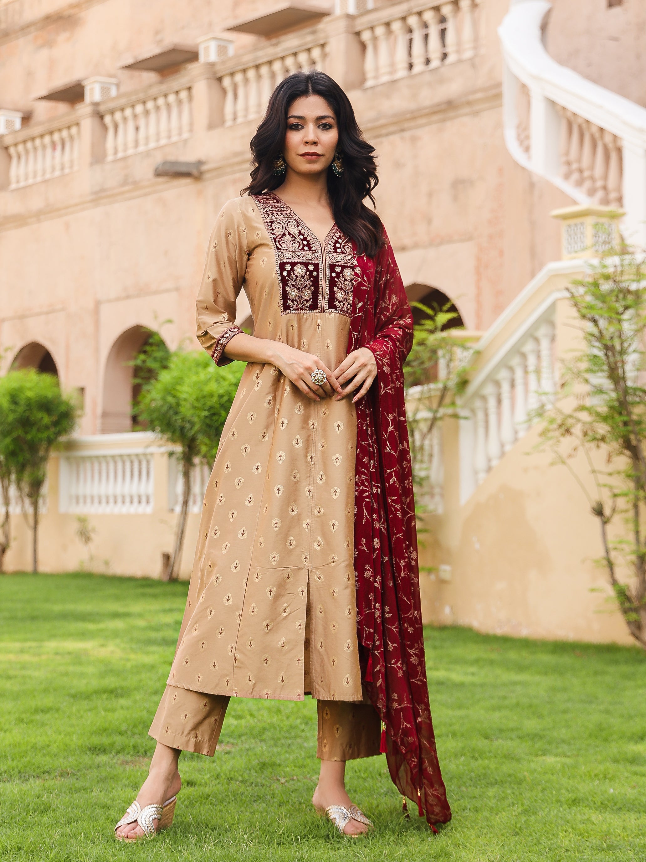 Juniper Women's Gold Cotton Blend Printed Kurta Set - Distacart