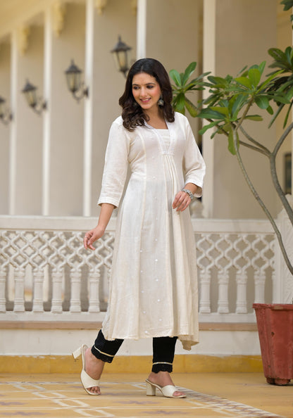 Juniper Off-White Solid Kurta With Mirror Work - Distacart