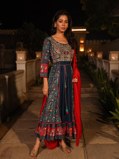 Juniper Women's Blue Viscose Rayon Printed Kurta Set - Distacart