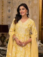 Thumbnail for Juniper Women's Yellow Floral Printed Rayon Kurta With Pant And Dupatta With Thread & Sequins Work - Distacart