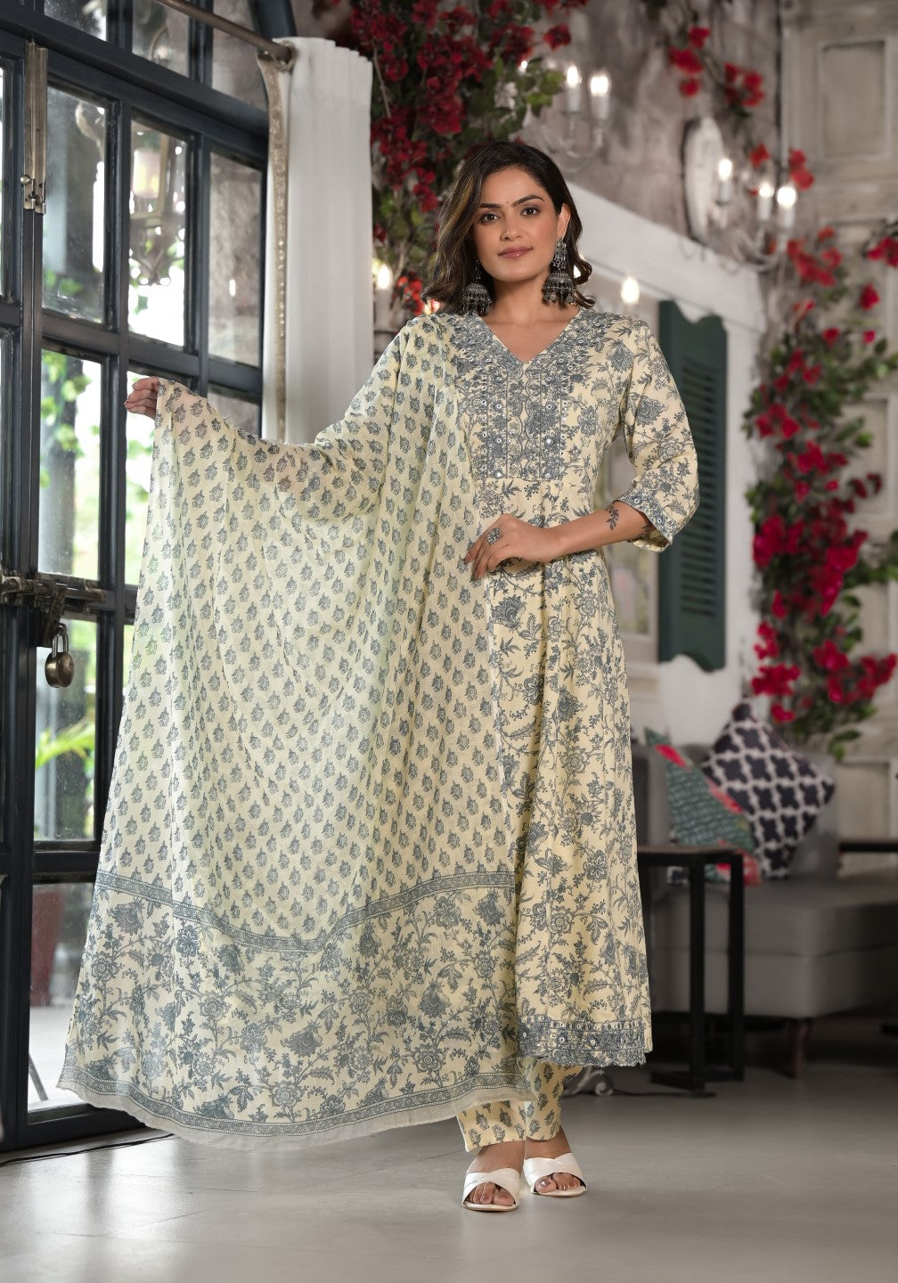 Juniper Women's Grey Floral Printed Rayon Kurta, Pant And Dupatta Set With Mirror & Thread Work - Distacart