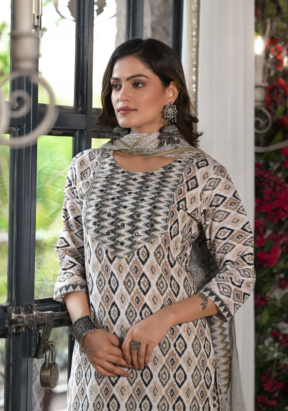 Juniper Women's Black Ikat Printed Cotton Kurta, Pant And Dupatta Set With Mirror & Thread Work - Distacart