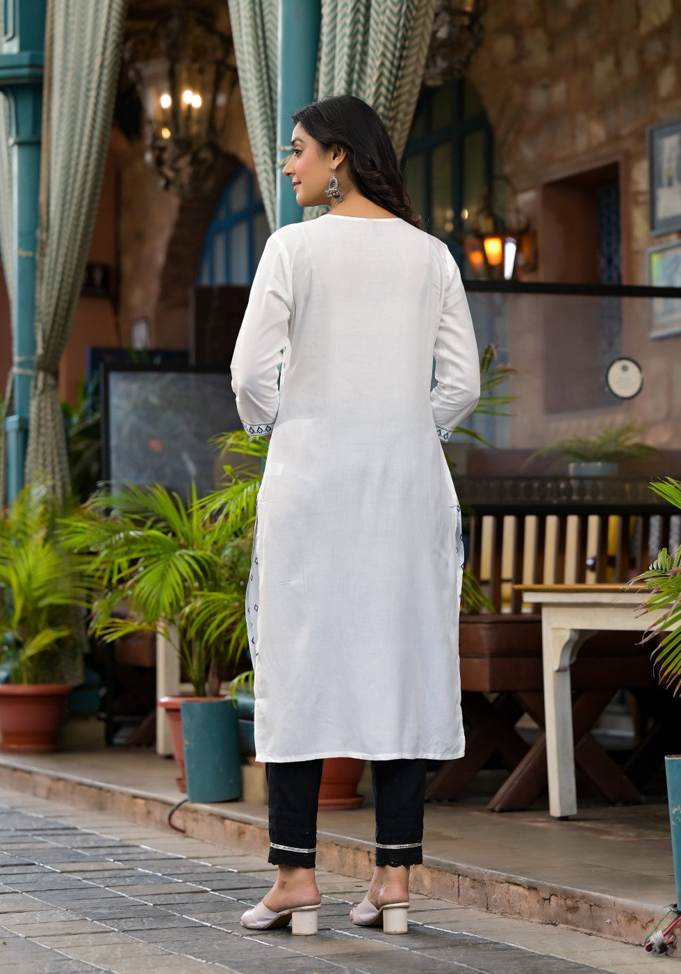 Juniper Women's White Ethnic Motif Printed Rayon Kurta With Straight Hemline - Distacart