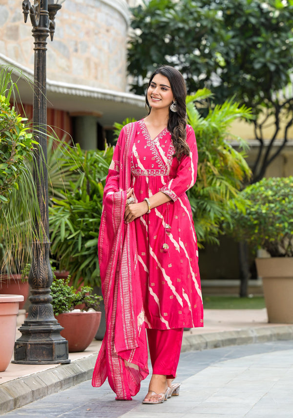 Juniper Women's Pink Lehriya Printed Musline Kurta Set With Mirror Work & Sequins - Distacart