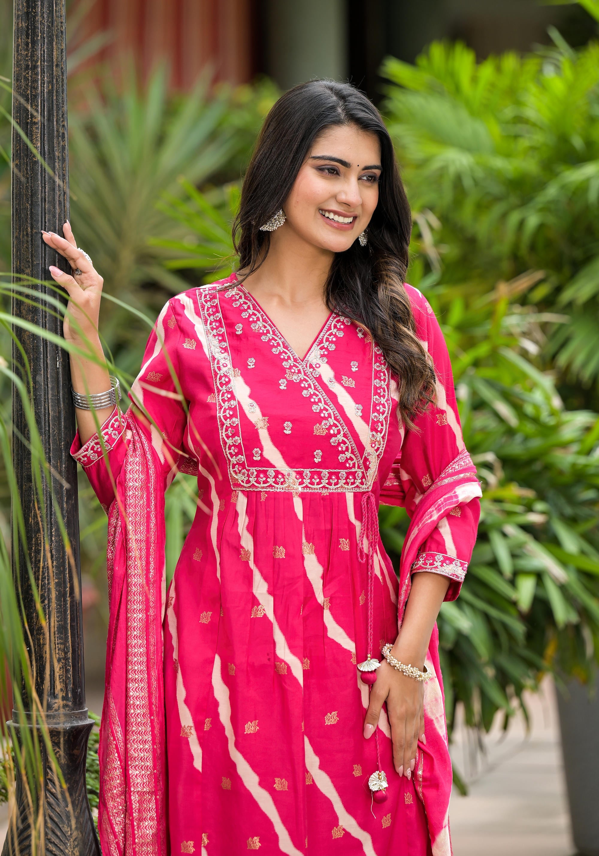 Juniper Women's Pink Lehriya Printed Musline Kurta Set With Mirror Work & Sequins - Distacart