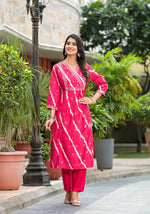Thumbnail for Juniper Women's Pink Lehriya Printed Musline Kurta Set With Mirror Work & Sequins - Distacart