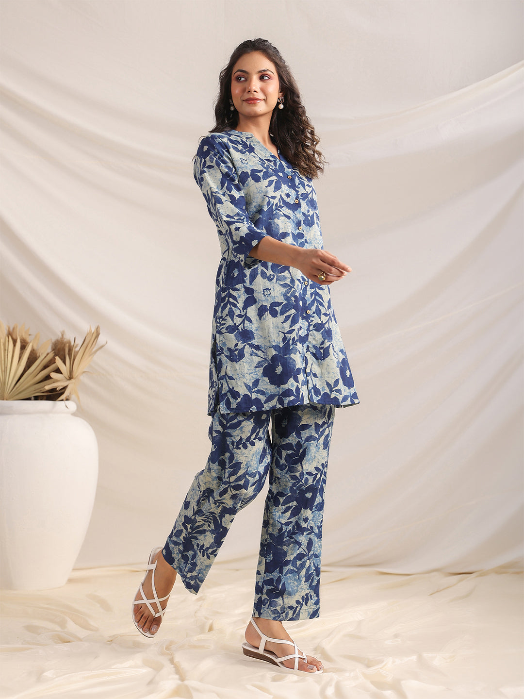 Janasya Dark Cotton Floral Straight Top & Bottom Set